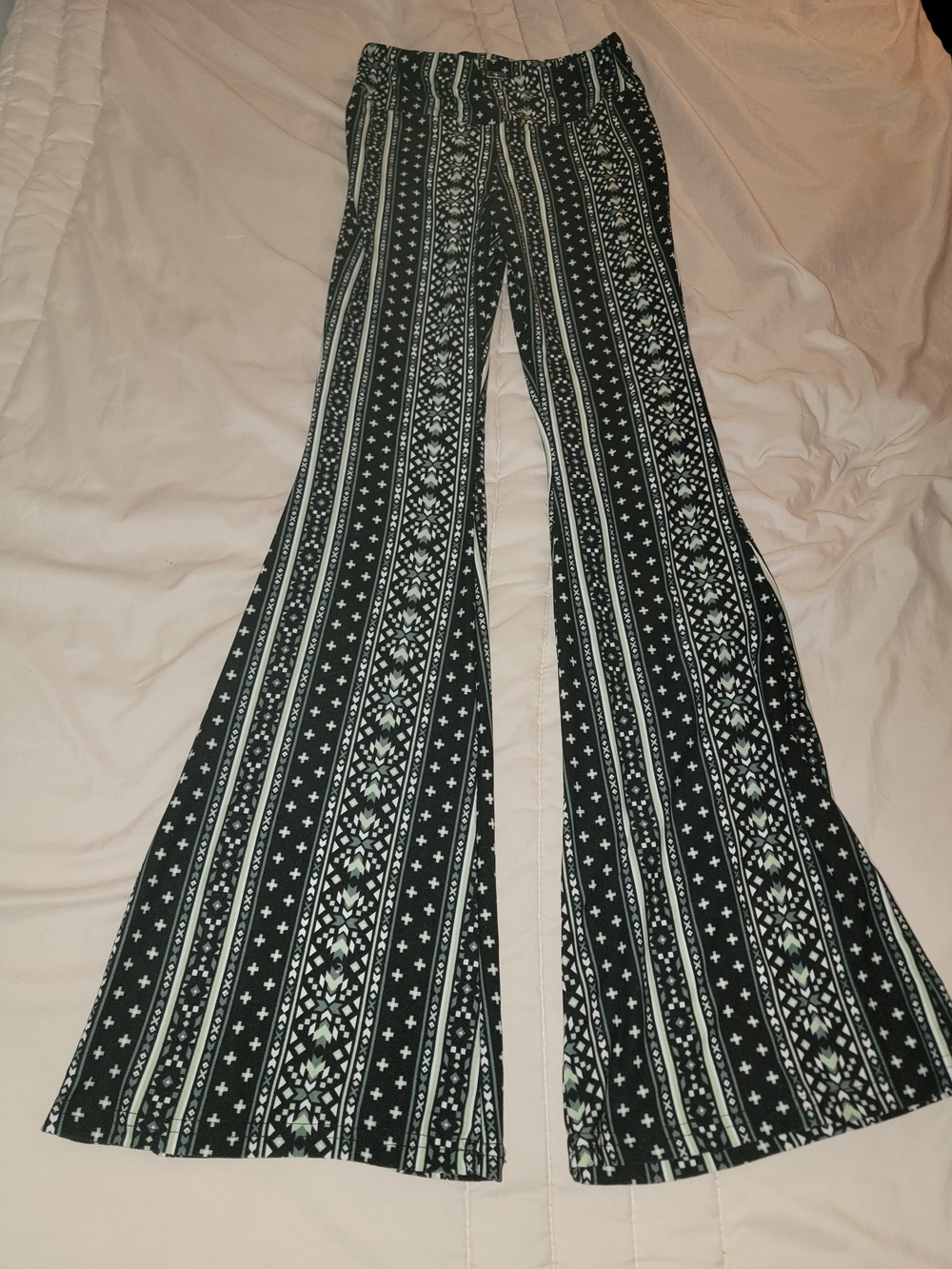 No Boundaries Black & White Printed Flare Pants